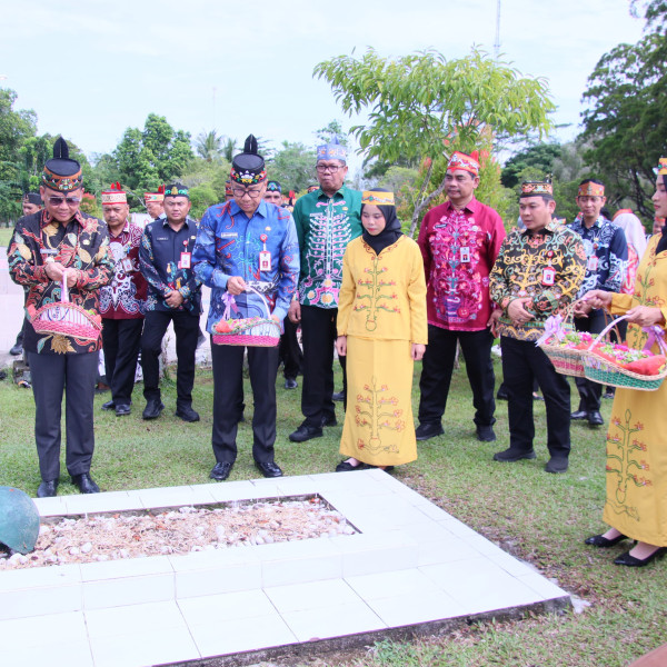 Pemprov Kalteng Melalui Dinsos Gelar Ziarah Hari Jadi ke-68, Mengenang Jasa Para Pahlawan